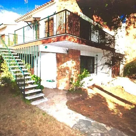 Casa Diana: Vista Al Mar Y 3min A La Playa Y 30min A Portaventura