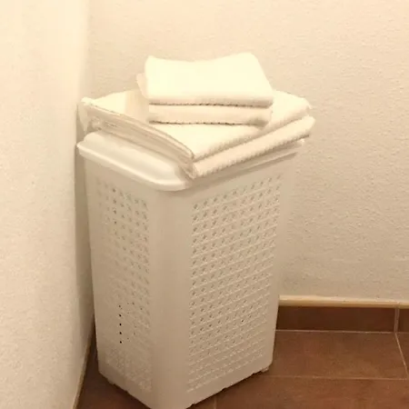 Casa Diana: Vista Al Mar Y 3min A La Playa Y 30min A Portaventura * Torredembarra